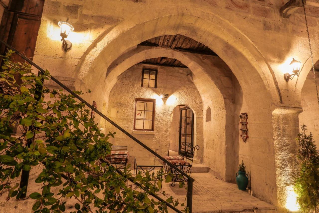 Harkasos Cave Hotel ウルギュップ エクステリア 写真