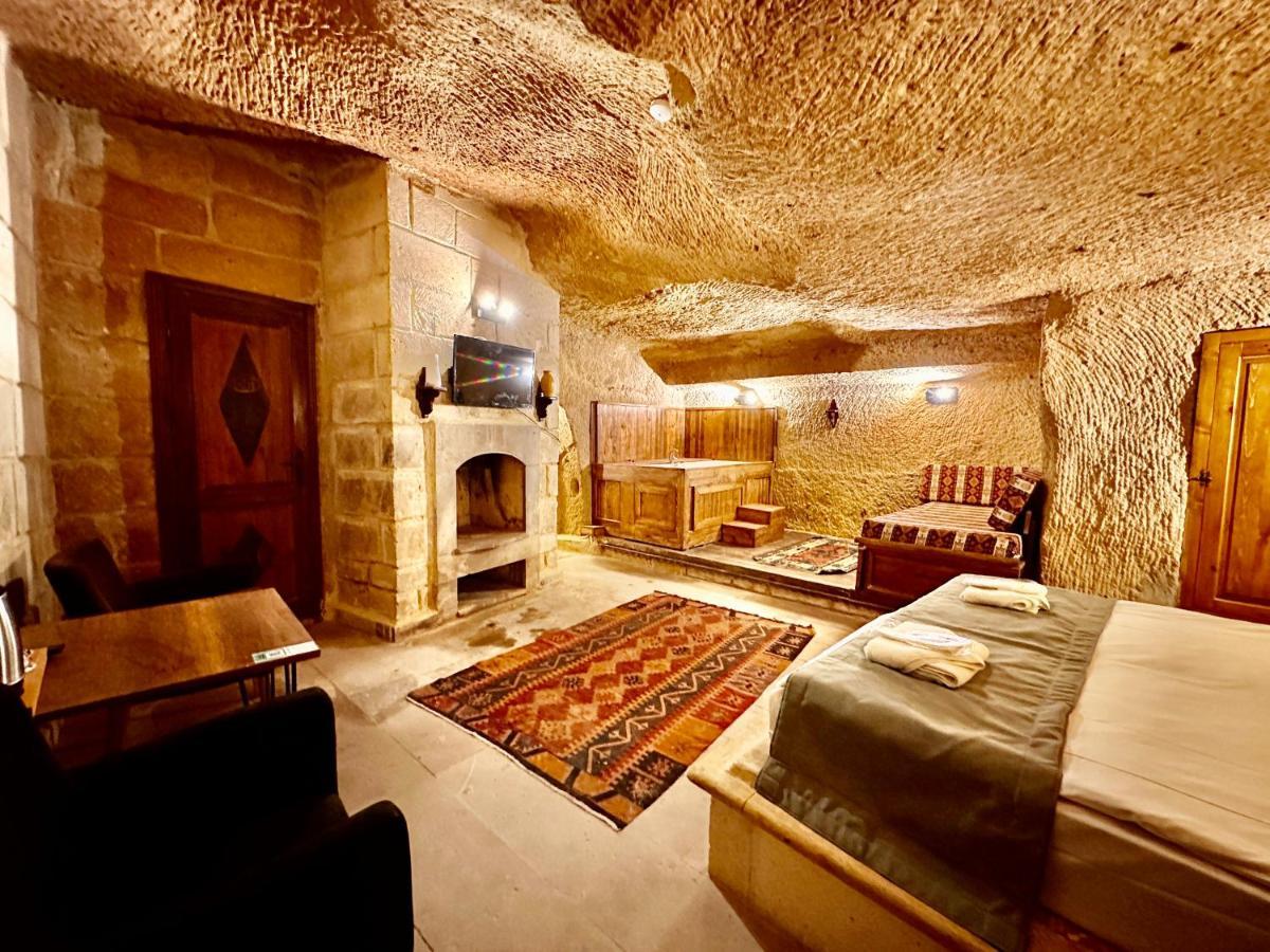 Harkasos Cave Hotel ウルギュップ エクステリア 写真