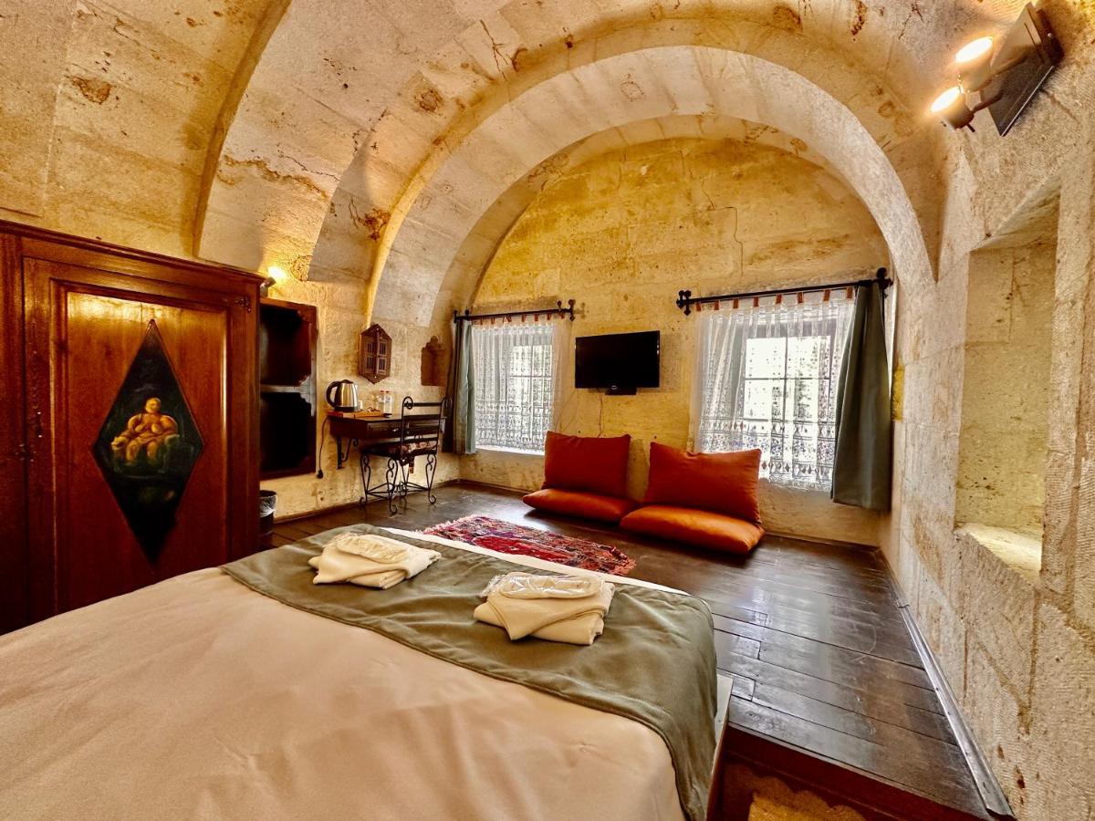 Harkasos Cave Hotel ウルギュップ エクステリア 写真