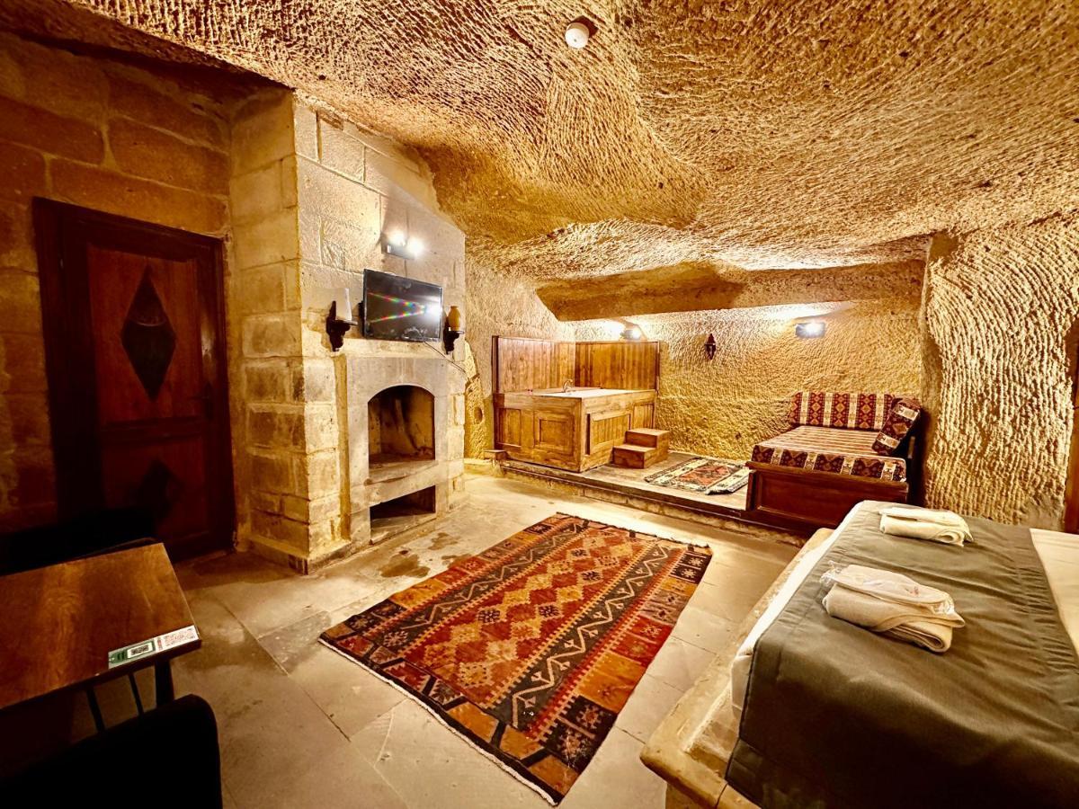 Harkasos Cave Hotel ウルギュップ エクステリア 写真