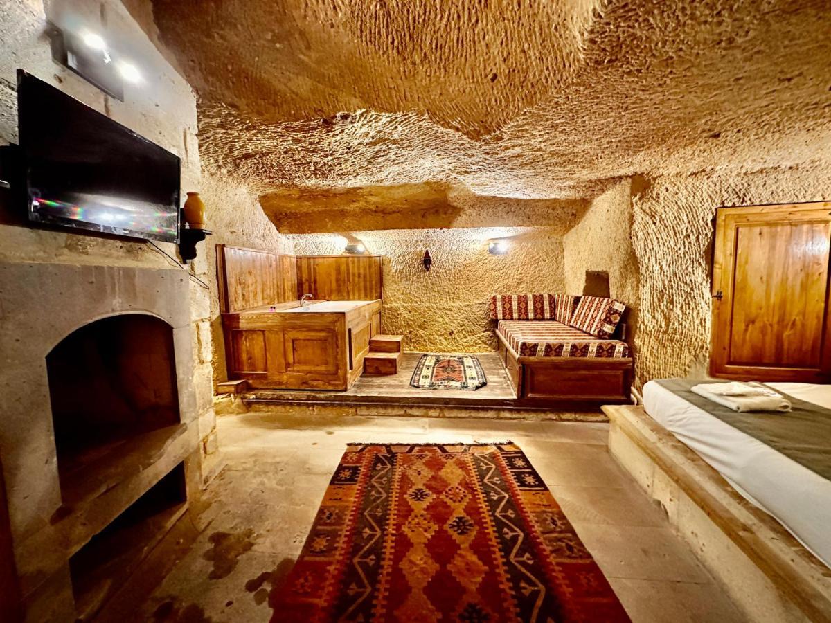 Harkasos Cave Hotel ウルギュップ エクステリア 写真